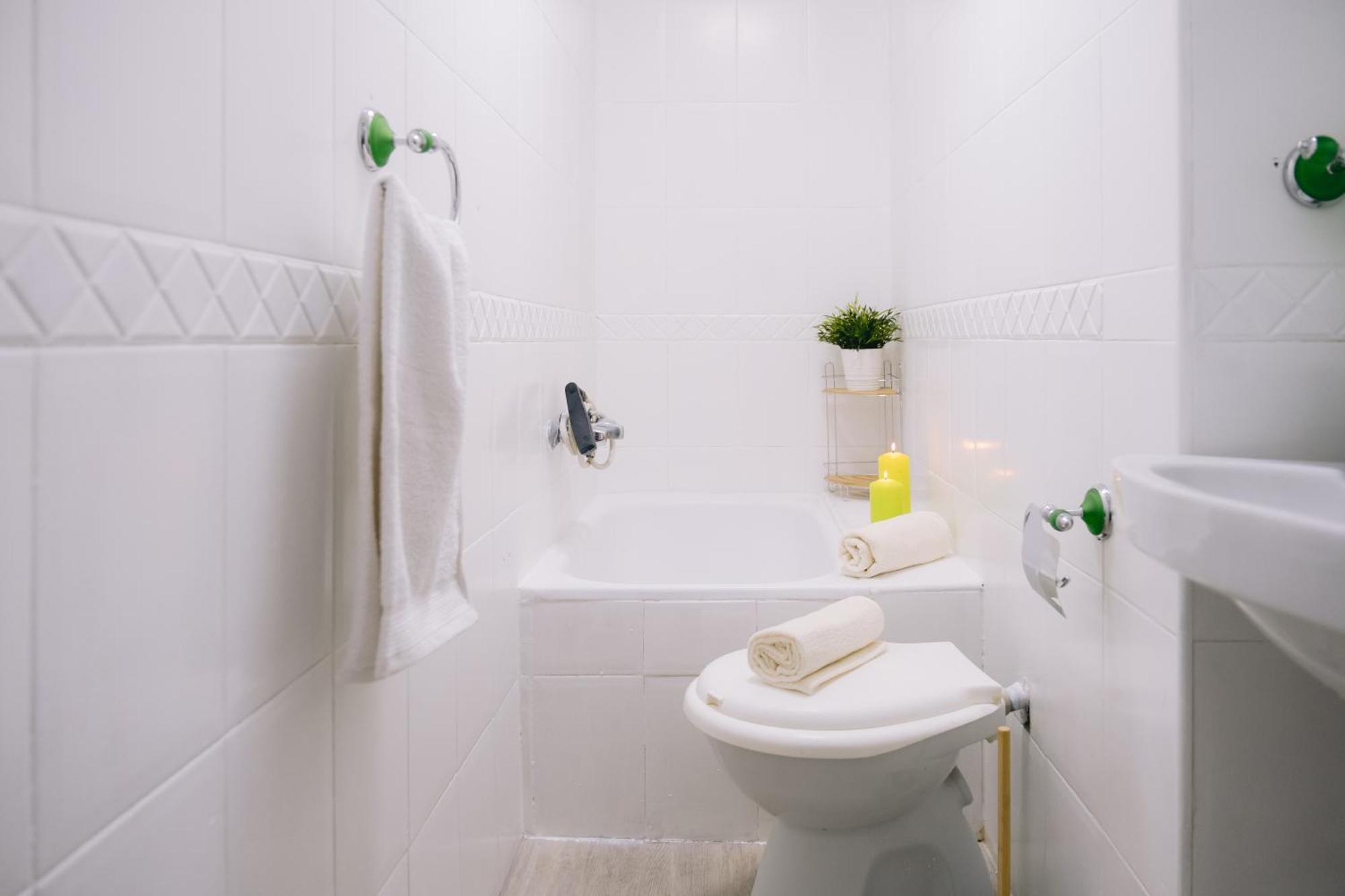 Piso Compartido Delyrent, Renfe Otel Jaén Dış mekan fotoğraf